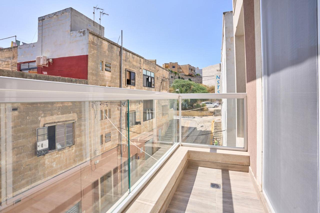 Highly Finished * Gzira